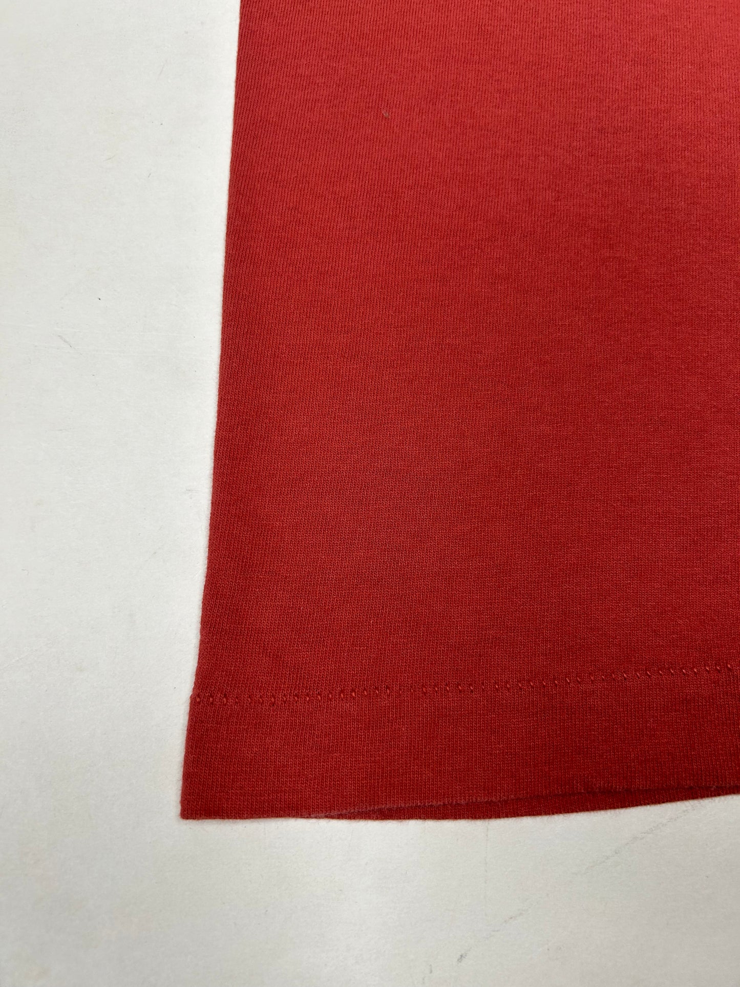 Vintage Dewar’s Scotch Alcohol Company Promo Shirt Large 21.25x28.5 Inches Tan USA