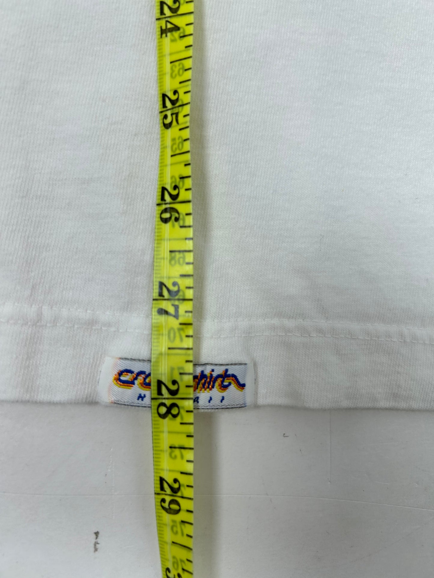 Vintage Crazy Shirts Hawaii Kauai Beach Essentials Graphic Shirt Large 21.5x28