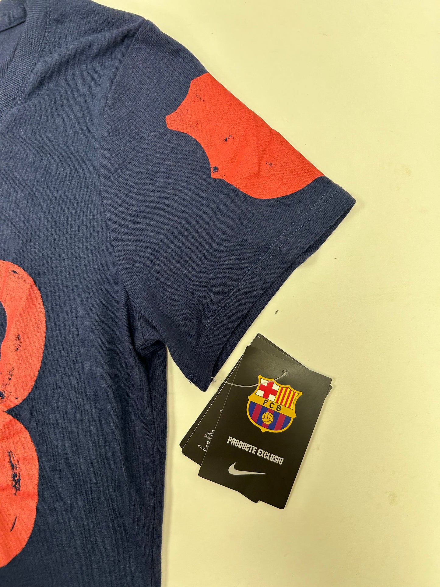 Nike FC Barcelona Heritage Soccer  Shirt Brand New Women’s Medium 17.5x25 Inches Navy FCB