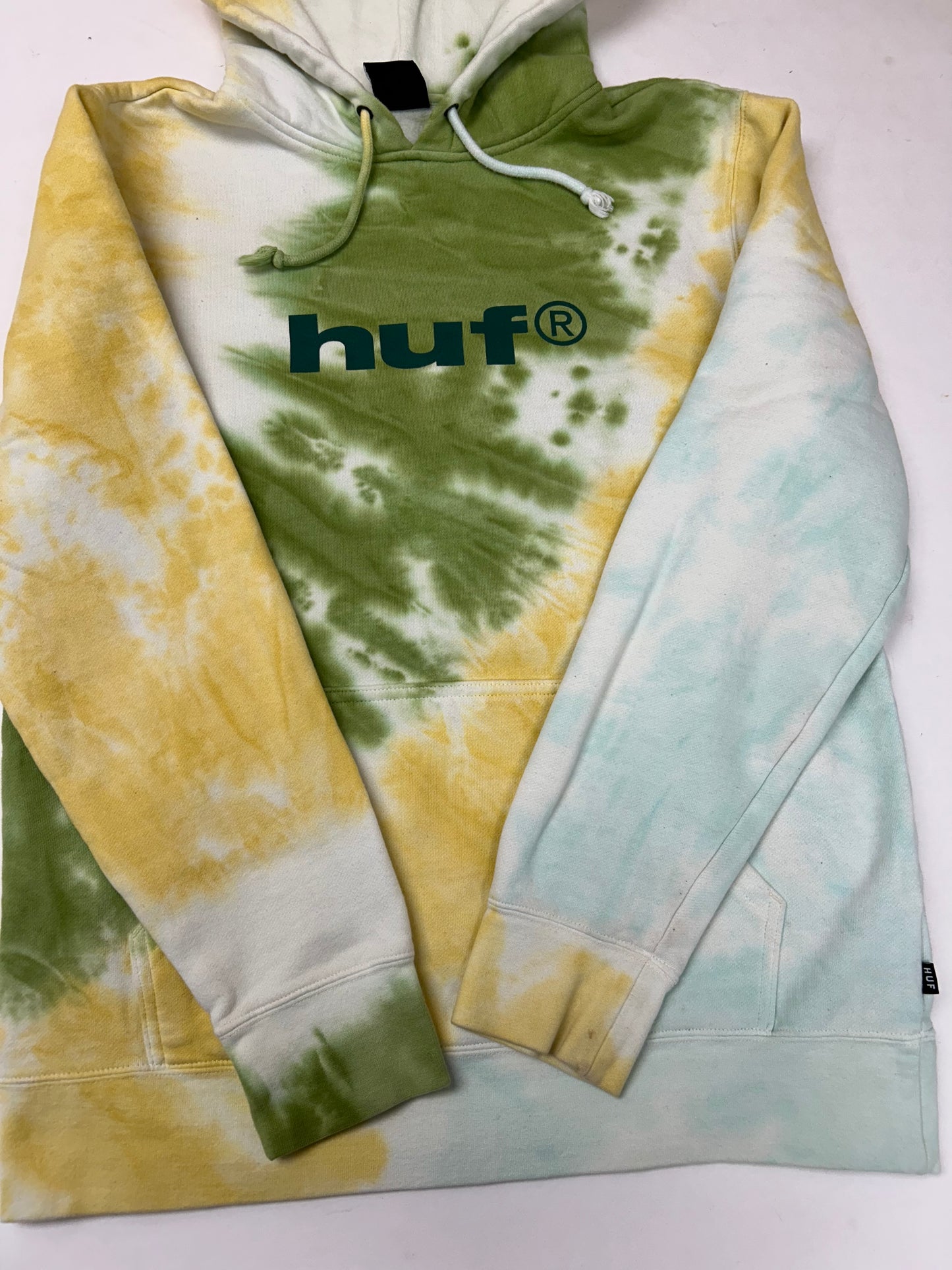 Huf Worldwide Tie-Dye Hooded Sweatshirt Large/Medium Fit 22.5x29 Inches