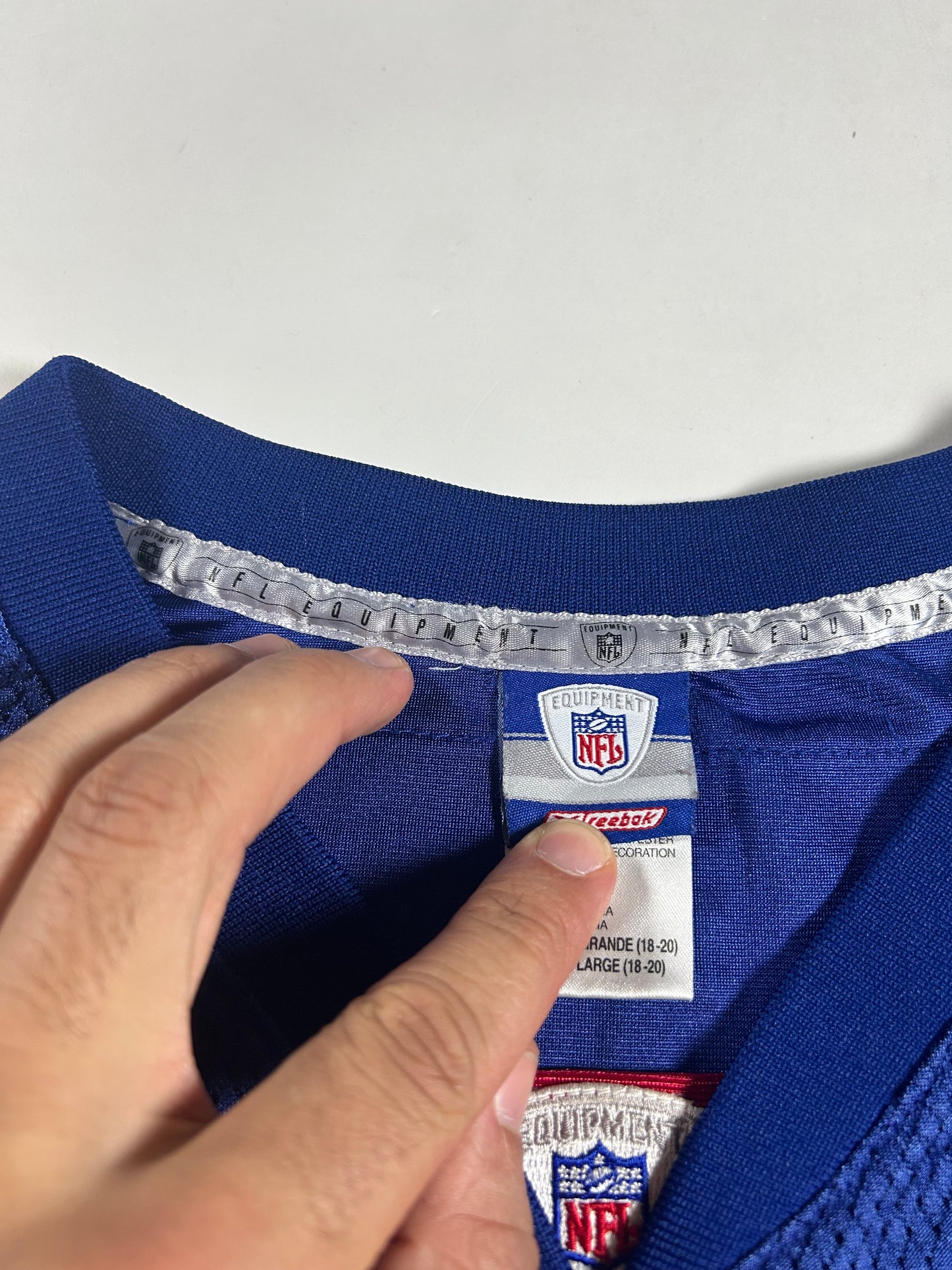 Reebok New York Giants Eli Manning NFL Jersey Blue Youth Size XL Adult Small Fit 21x28.25/30.75 Inches
