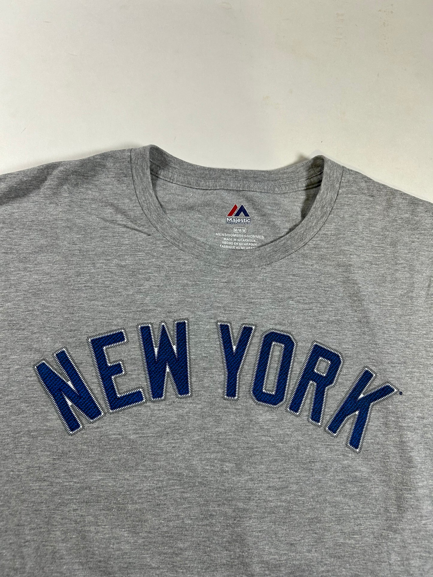 Majestic New York Yankees Aaron Judge #99 MLB Player Tee Medium 19.75x28.5 Inches Gray