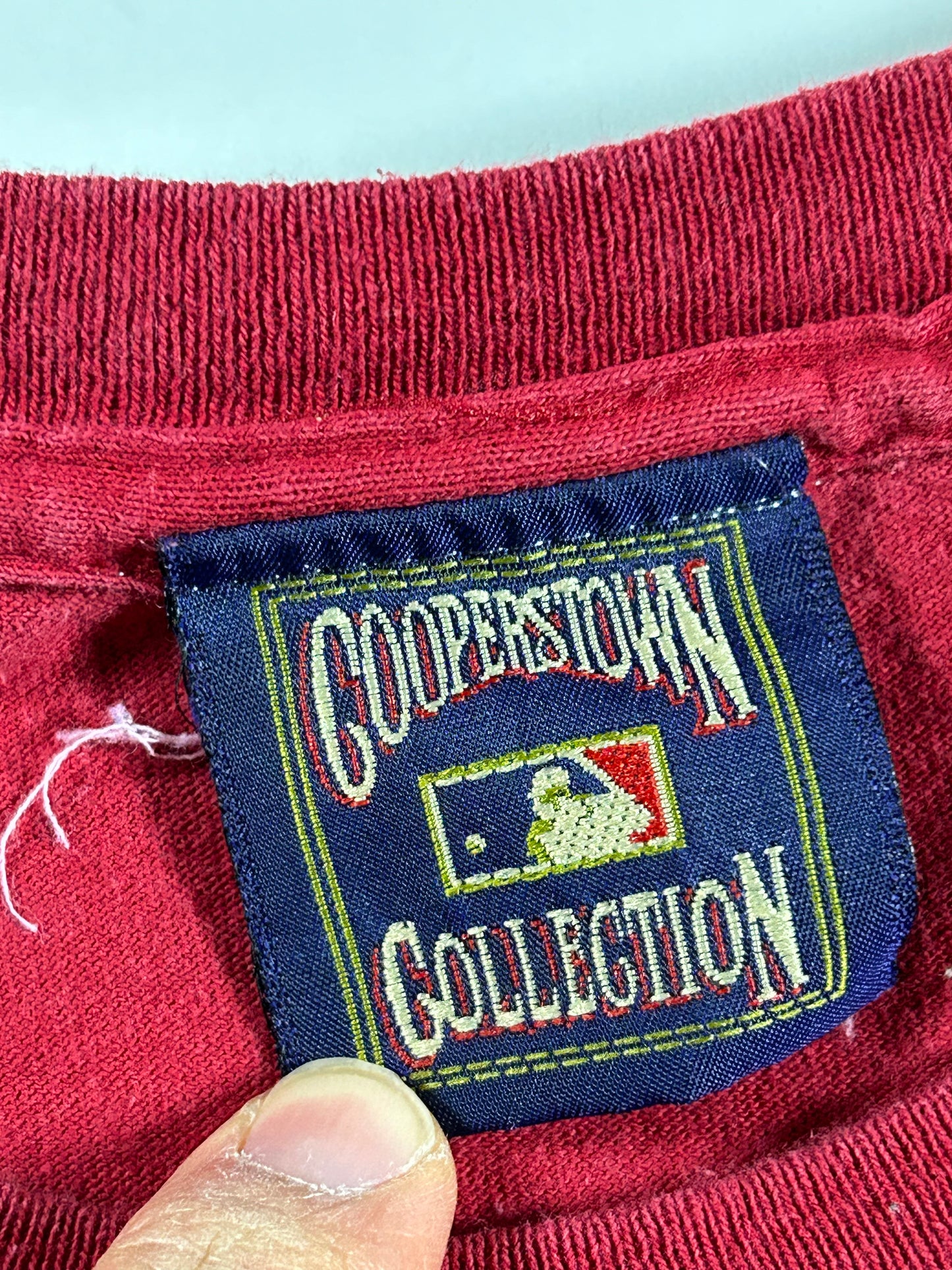 Vintage Majestic Cooperstown Collection Philadelphia Phillies MLB Long Sleeve Tee Large 21.75x28.75 Inches As Is Has Unstitching On Sleeve