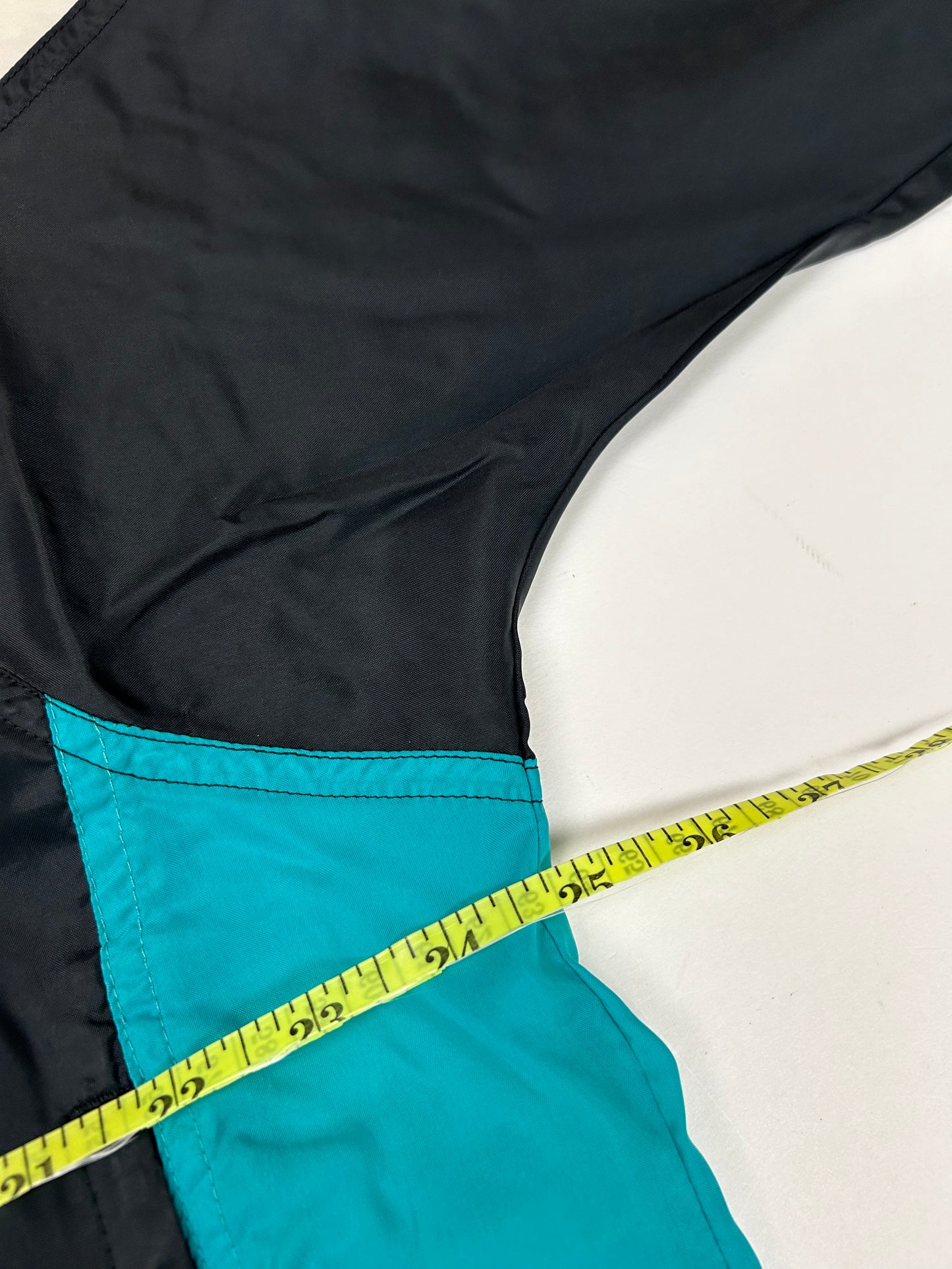 Vintage 90s Nike Windbreaker Jacket Large 24.75x26.75 Inches