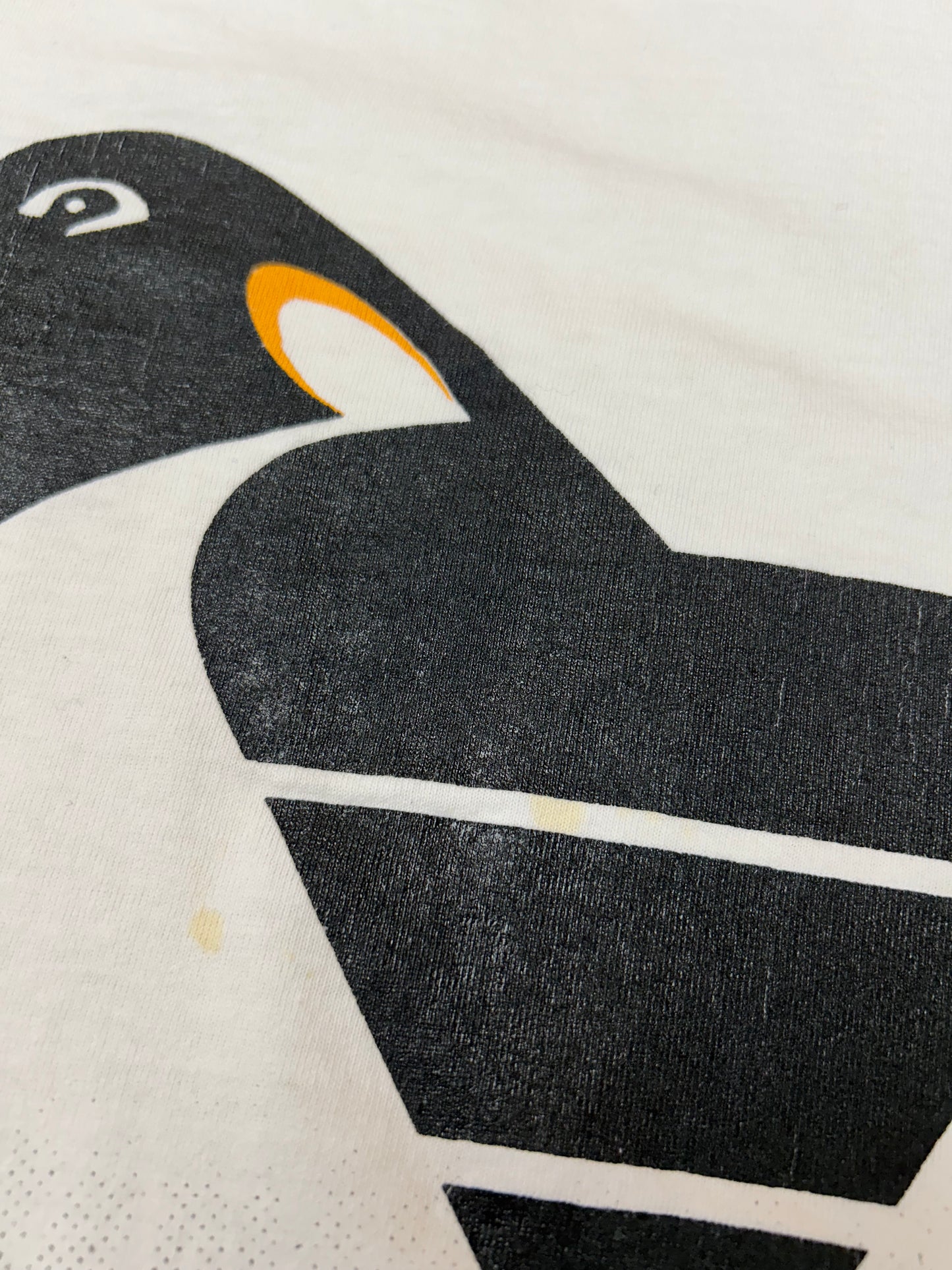 Vintage Chalk Line Pittsburgh Penguins NHL Shirt Boxy Largeish Fit 22.25x26.75 Inches