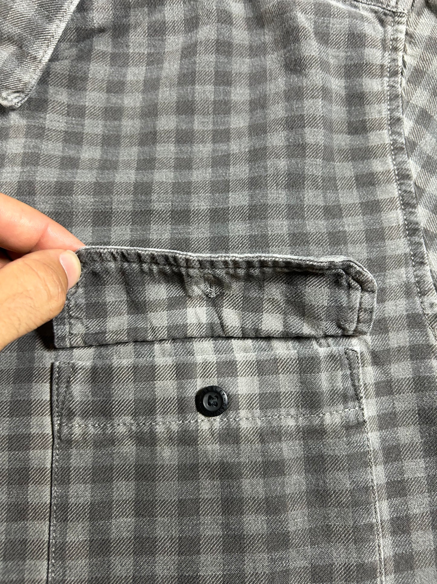 Harley-Davidson Motorcycles Mens Gray Plaid Button-Up Short Sleeve Shirt Size XL 24.5x32 Inches