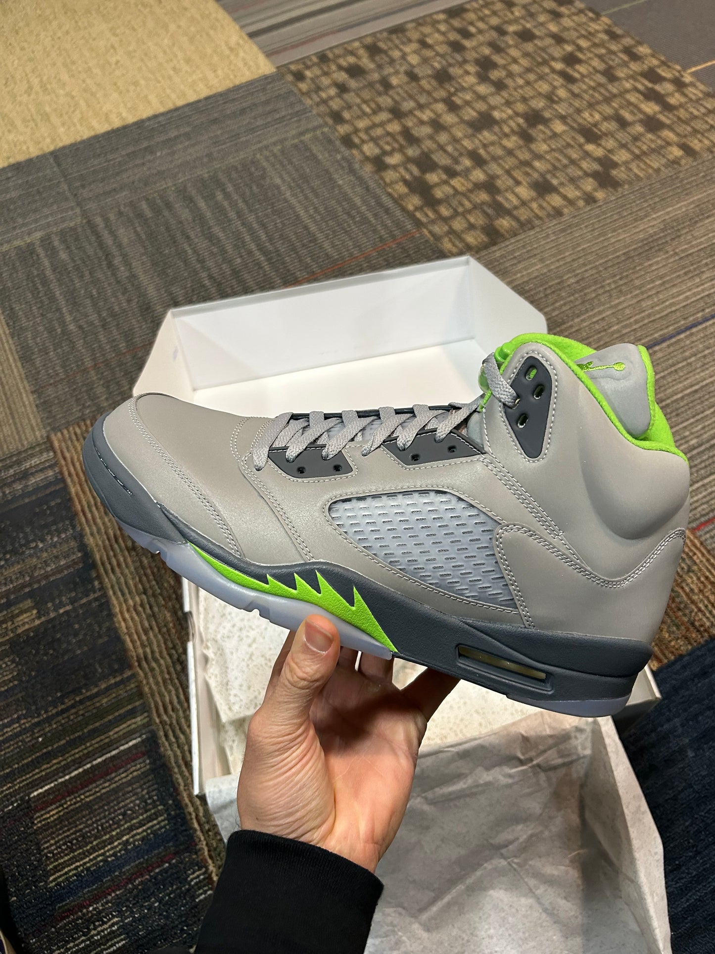 2022 Nike Air Jordan 5 Retro Green Bean 3M Size 13 DS Brand New