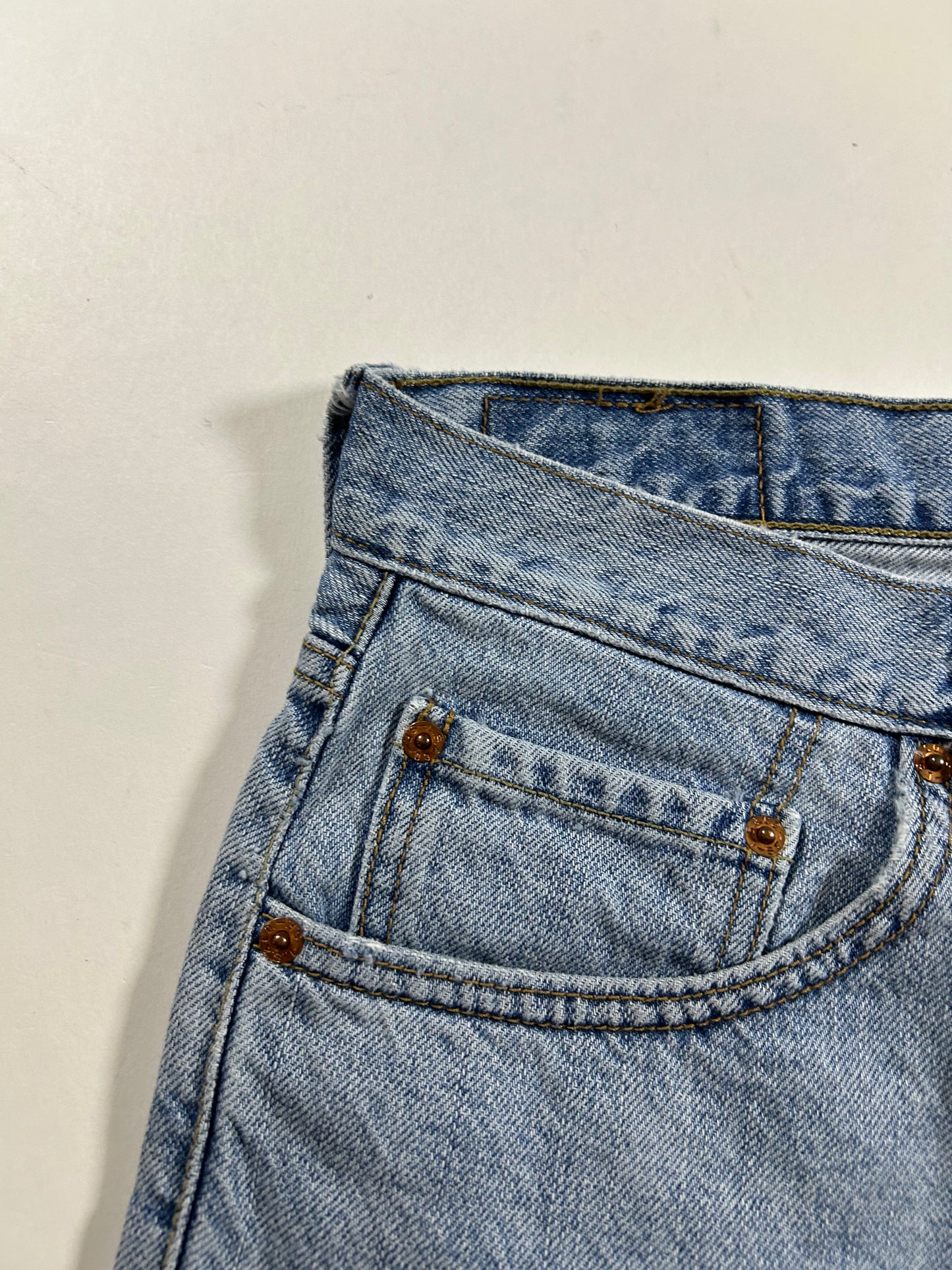 Vintage Levi's 550 Denim Blue Jean Shorts Relaxed Fit 36 18.25x23 Inches Cotton Lesotho