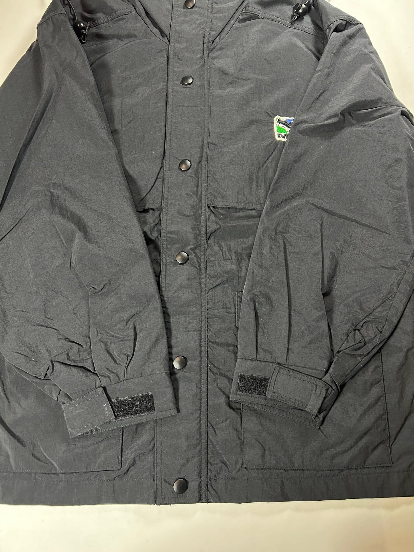 Vintage MLS Soccer Tri Mountain Black Windbreaker Zip Jacket 25.25x31 Big Fit Mediumish