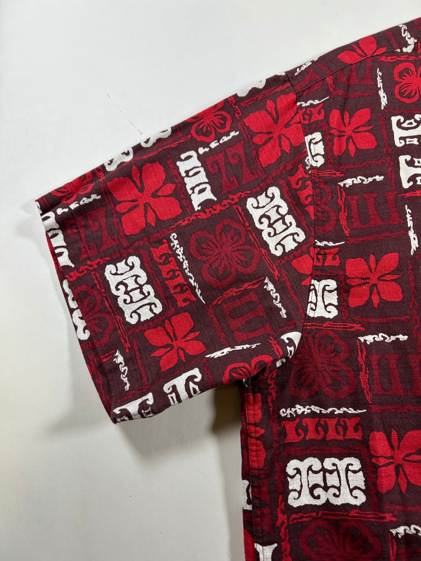 Vintage American Eagle AE Surf Co Shirt Floral Hawaiian Button Up Aloha Red XL 27.75x31.5 Inches