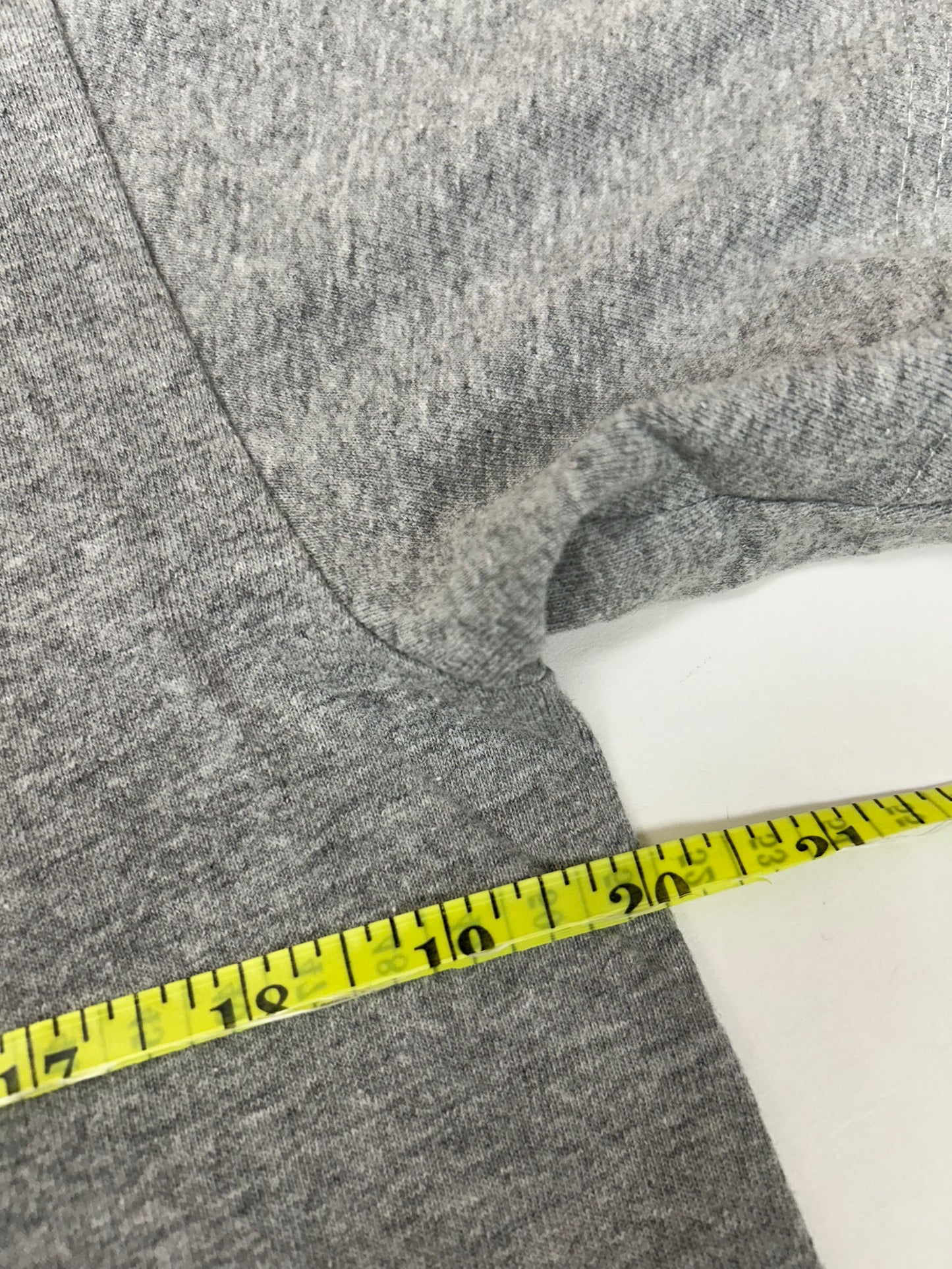 Vintage 90s Nike Swoosh Tee Women’s Large 20x25.5 Inches Gray