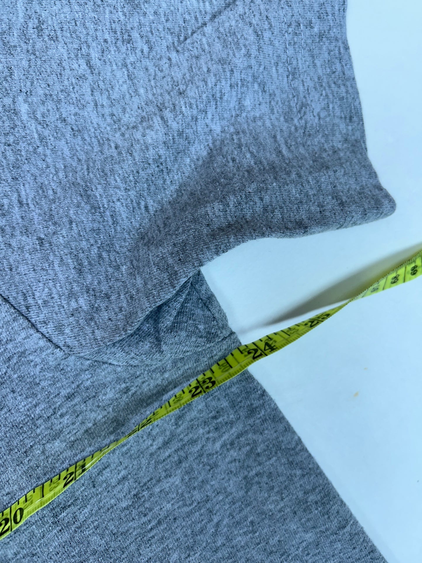 00s Eckō Unlimited Rhino Graphic Tee XL 23.75x29.75 Inches Gray