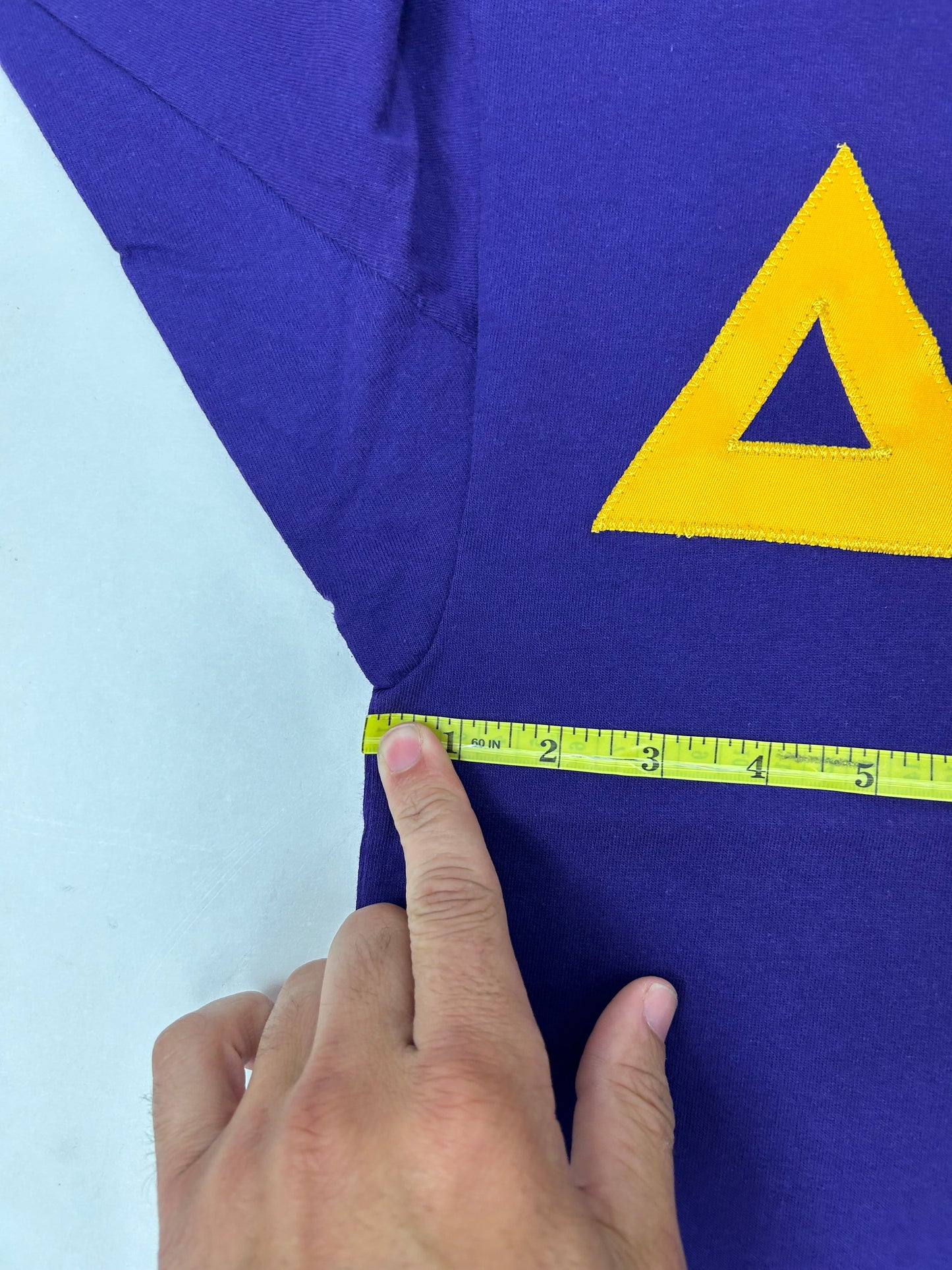 Vintage Delta Phi Epsilon Sorority College Tee Preppy Pledge Unisex 16.75x26.25 Inches