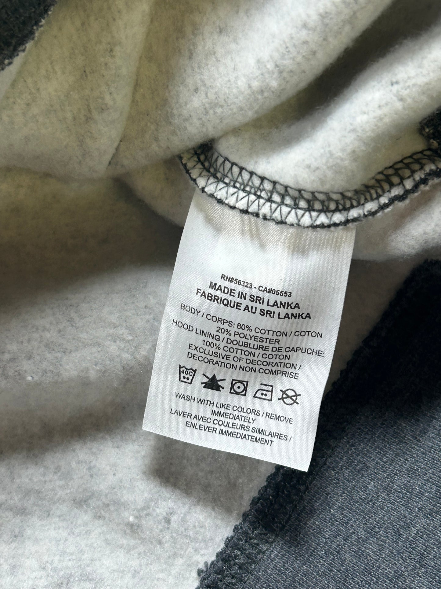 Nike Sportswear Club Fleece Hoodie BV2654-071 Sweatshirt Gray Large 24.25x28 Inches Brand New 2024