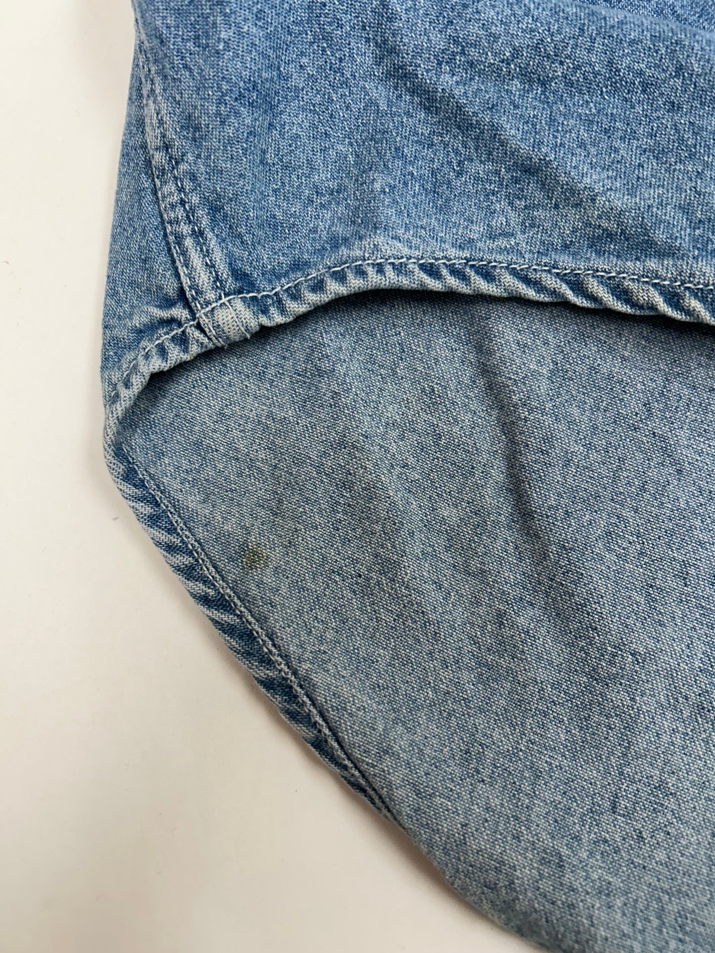 Vintage 1993 Acme Clothing Co. Warner Bros Football Embroidered Logo Denim Button Up Shirt Medium 23.75x30.75 Inches