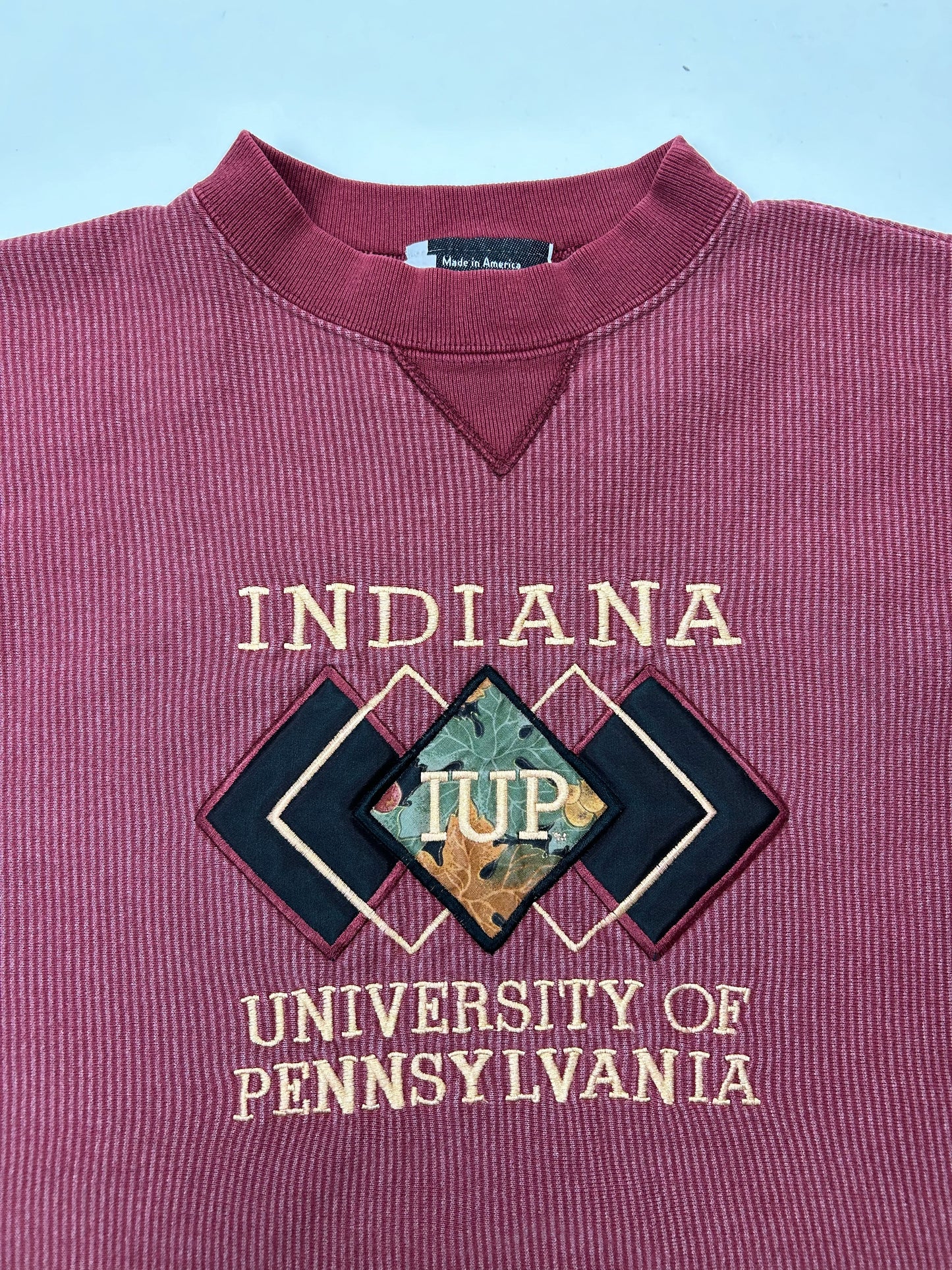 Vintage Image Wear Indiana University Of Pennsylvania IUP College Crewneck Sweatshirt Large/Medium Fit 23.75x29.25 Inches