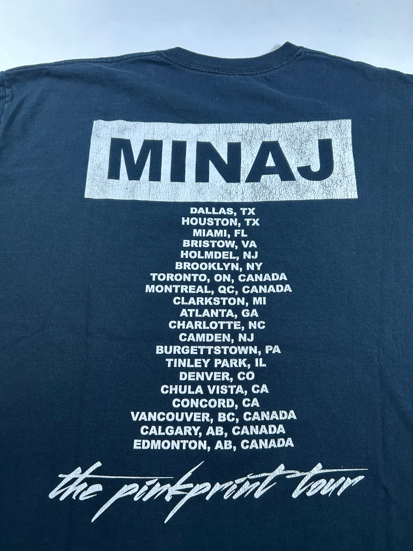 Nicki Minaj “The Pink Print Tour” 2015 Music Rap Tee XL Worn In 24x29.5 Inches