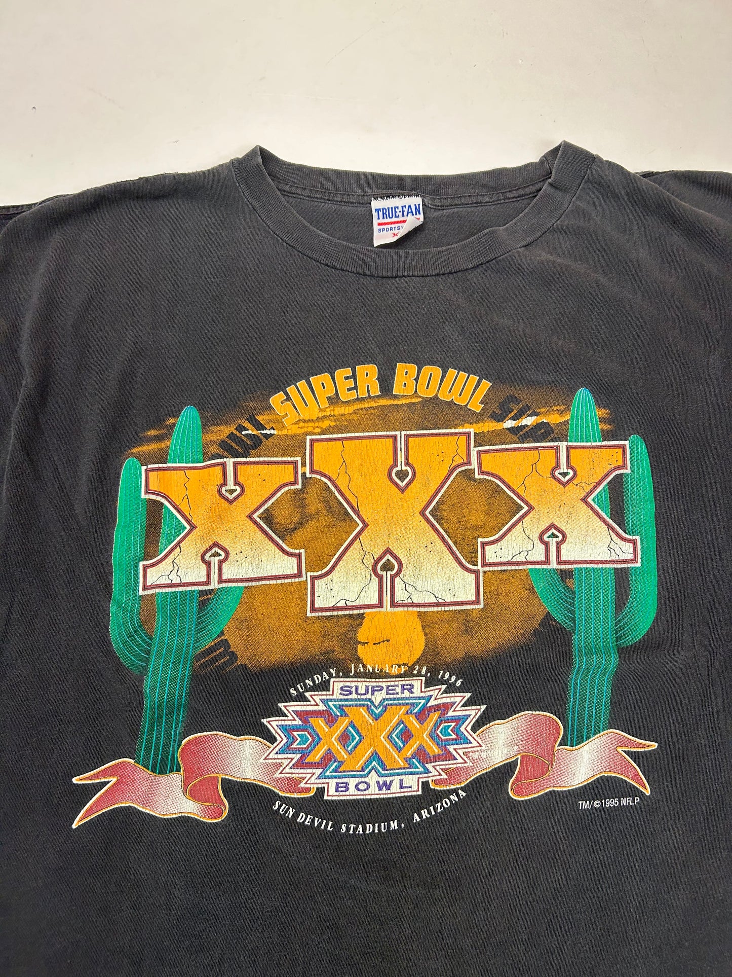 Vintage True-Fan NFL 1996 Super Bowl XXX Tee Worn In As Is XL Boxy 25.5x28 Inches