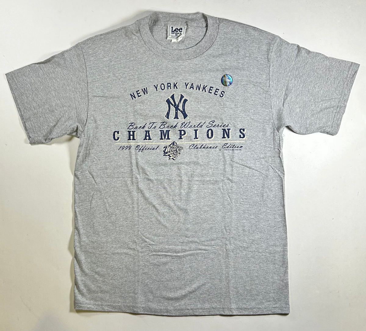 DS Brand New Old Stock Vintage Lee Sport New York Yankees 1999 MLB World Series Champions Official Clubhouse Edition Tee Gray Large 22.5x31.5 Inches