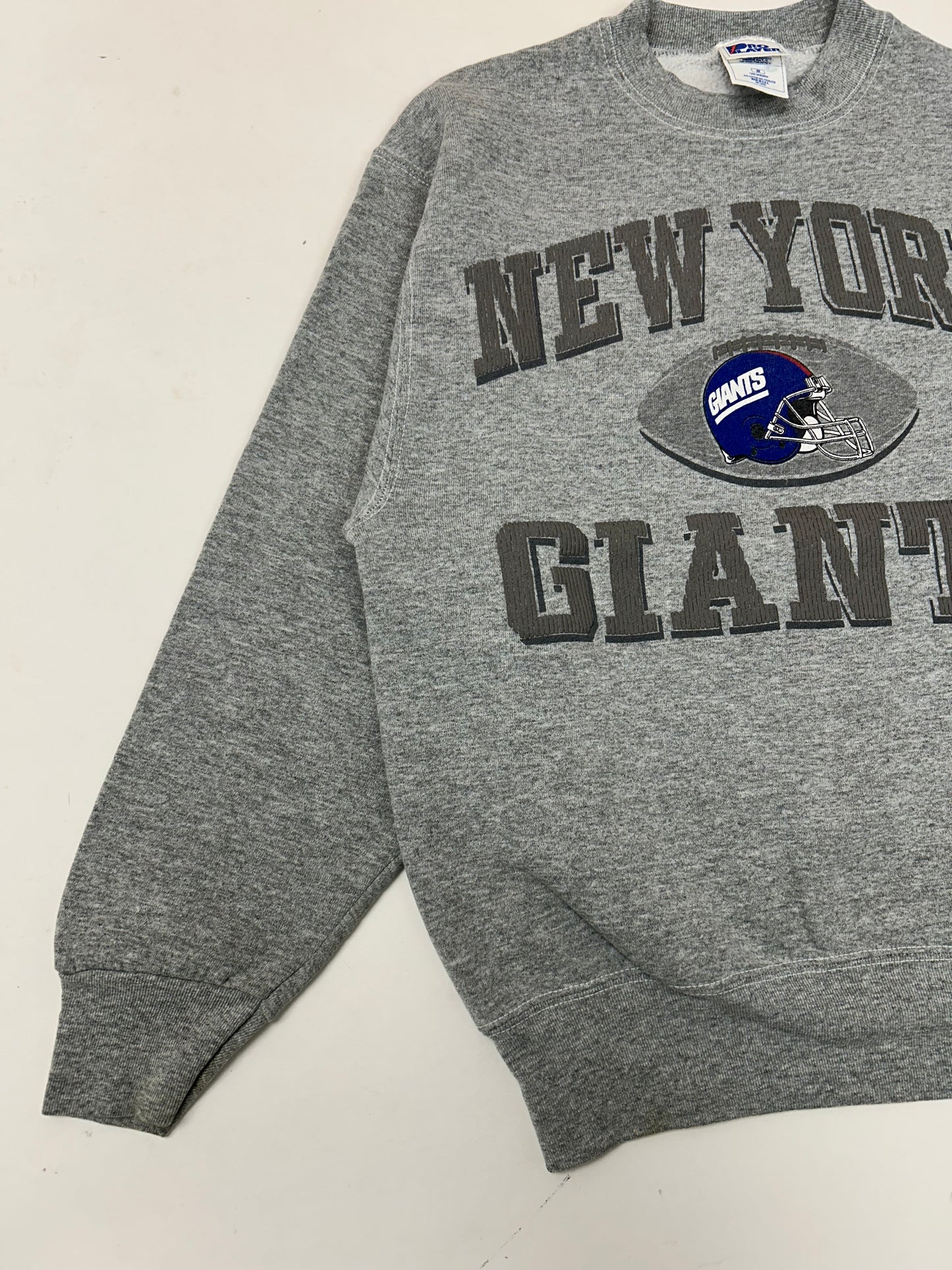 Vintage 1997 Pro Player New York Giants NFL Crewneck Sweatshirt Small/Medium Fit 21.5x26.25 Inches