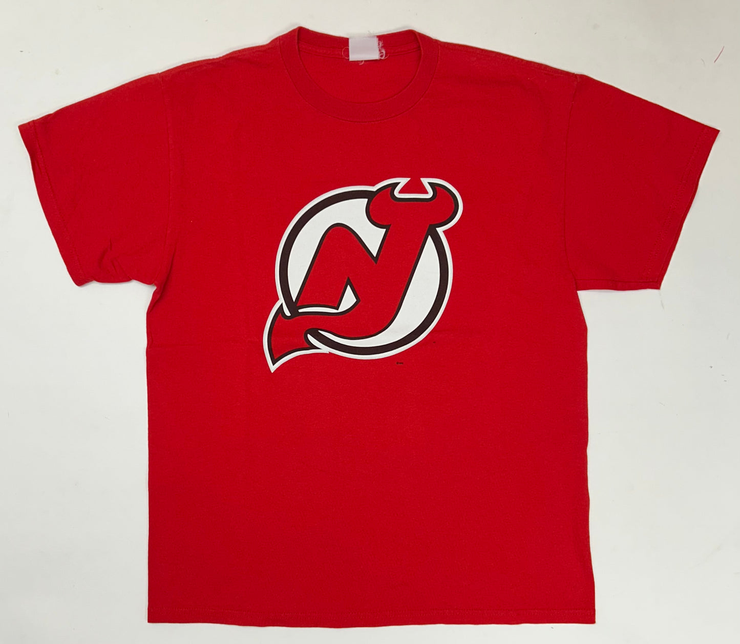 Vintage 00s New Jersey Devils Martin Brodeur #30 NHL Player Tee Large 22x28.75 Inches