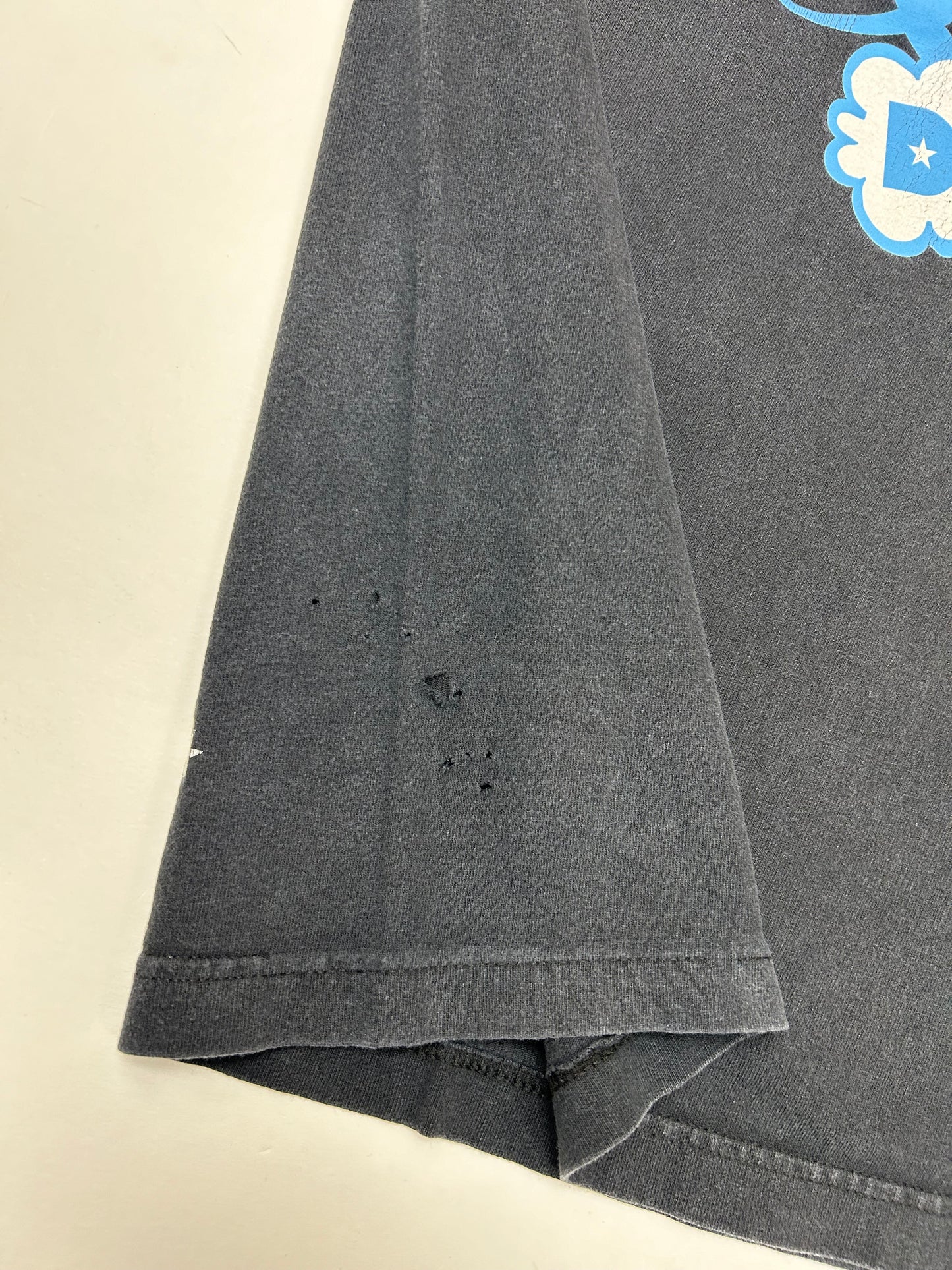 Vintage 2000s DGK Dirty Ghetto Kids Sky’s Not The Limit Skate Tee Skateboarding XL 23.5x30 Inches