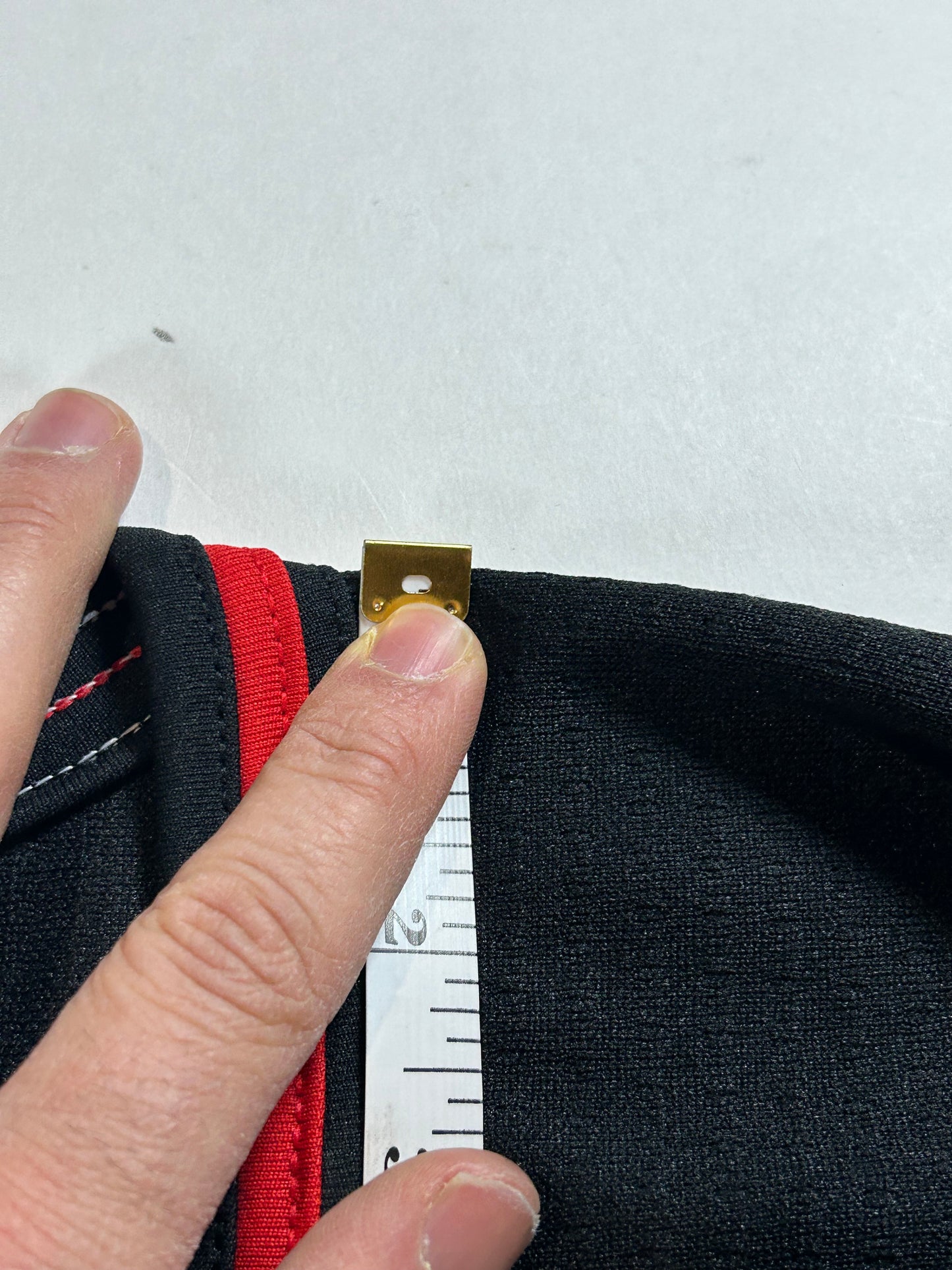 Vintage New Jersey Devils NHL Bobby Holik Bauer Hockey Jersey Medium 27x30.25 Inches