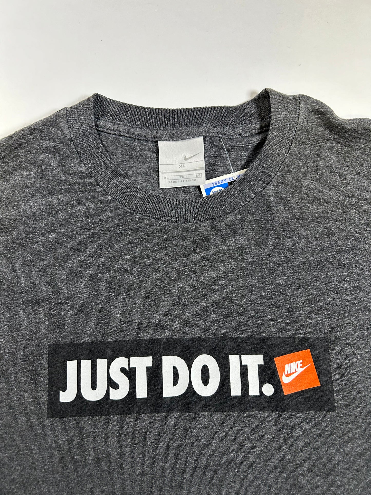 Vintage 00s Nike Just Do It. Box Logo Tee XL 23.5x31.25 Inches Dark Charcoal Gray