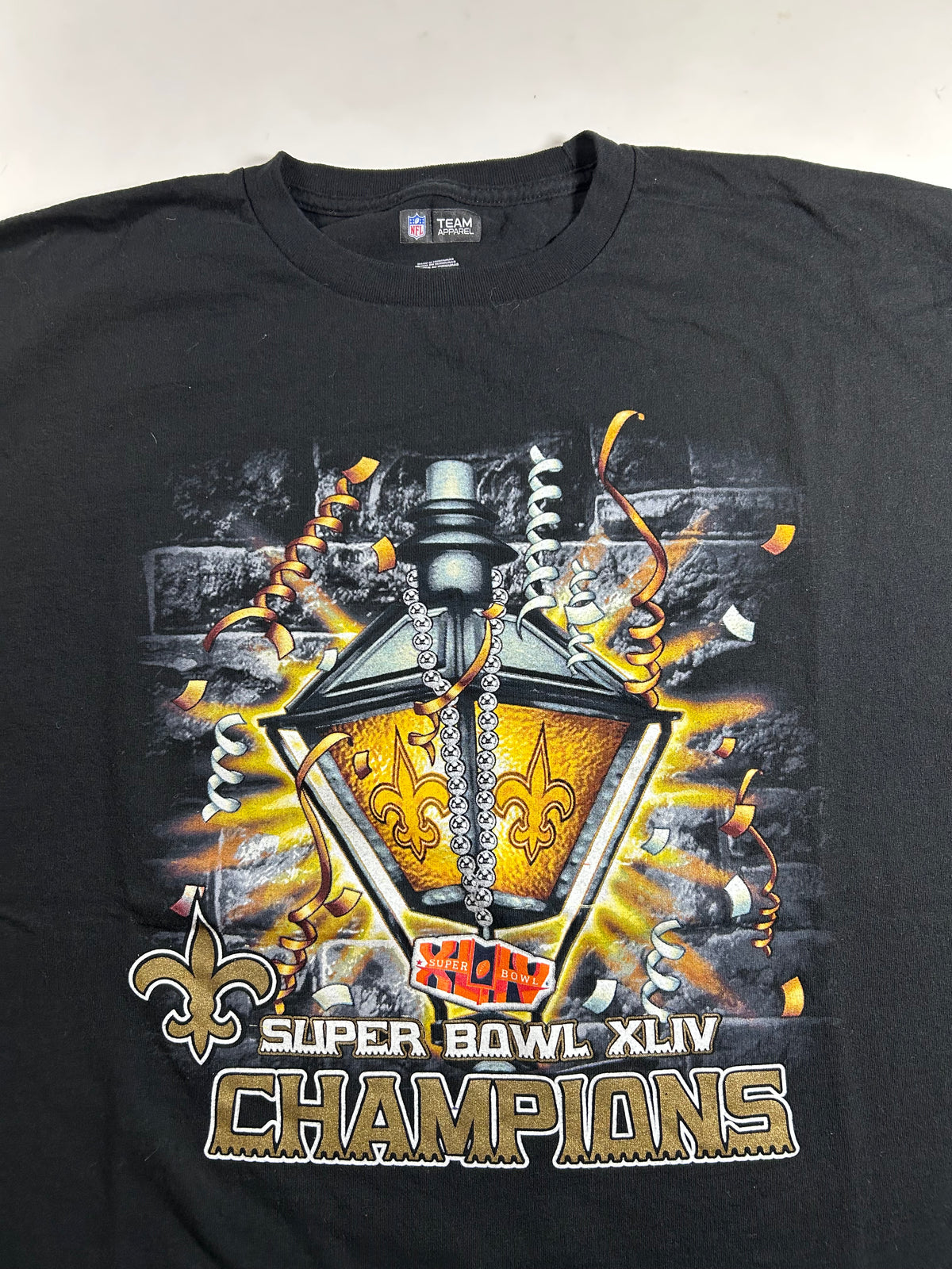 NFL Team Apparel New Orleans Saints Super Bowl XLIV Champion Tee 2XL 25.75x31.5 Inches