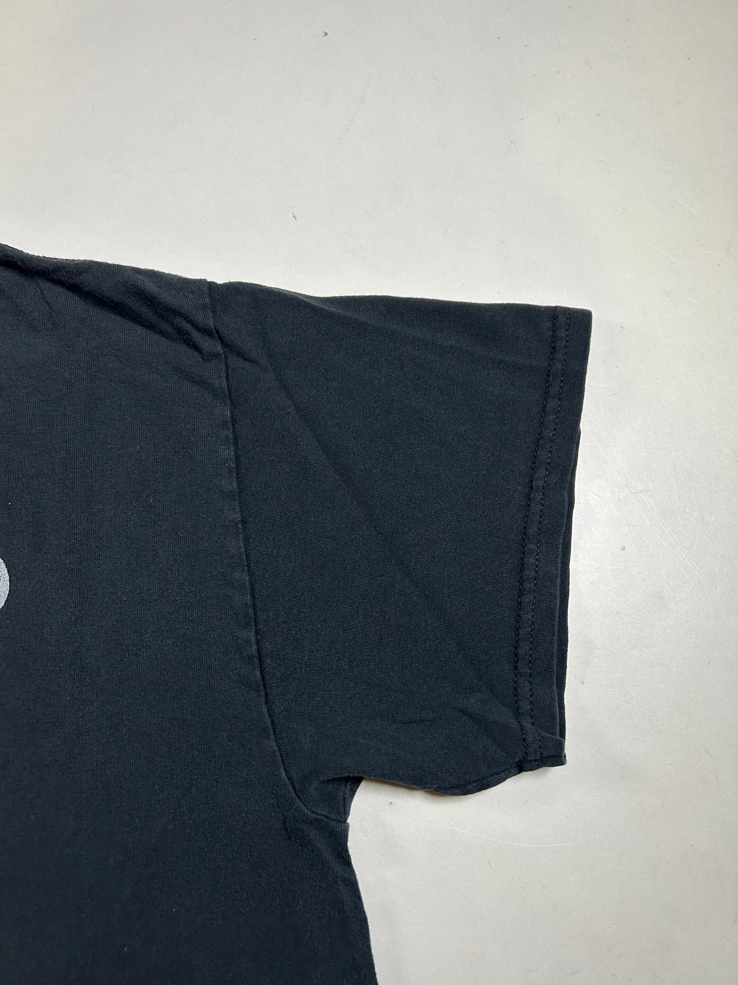 2018 Zac Brown Band Parking Lot Tour Tee Large 21.75x27.5 Inches