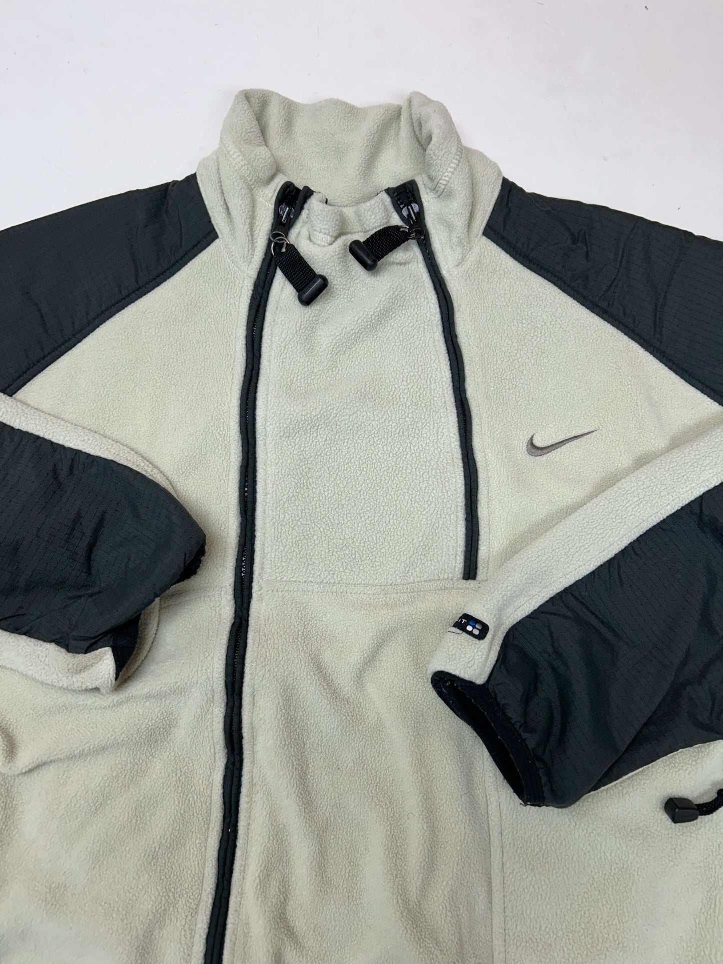 Vintage Nike ACG Nike FIT Thermal Layer 2 Zip Fleece Large 27.25x27.25 Inches