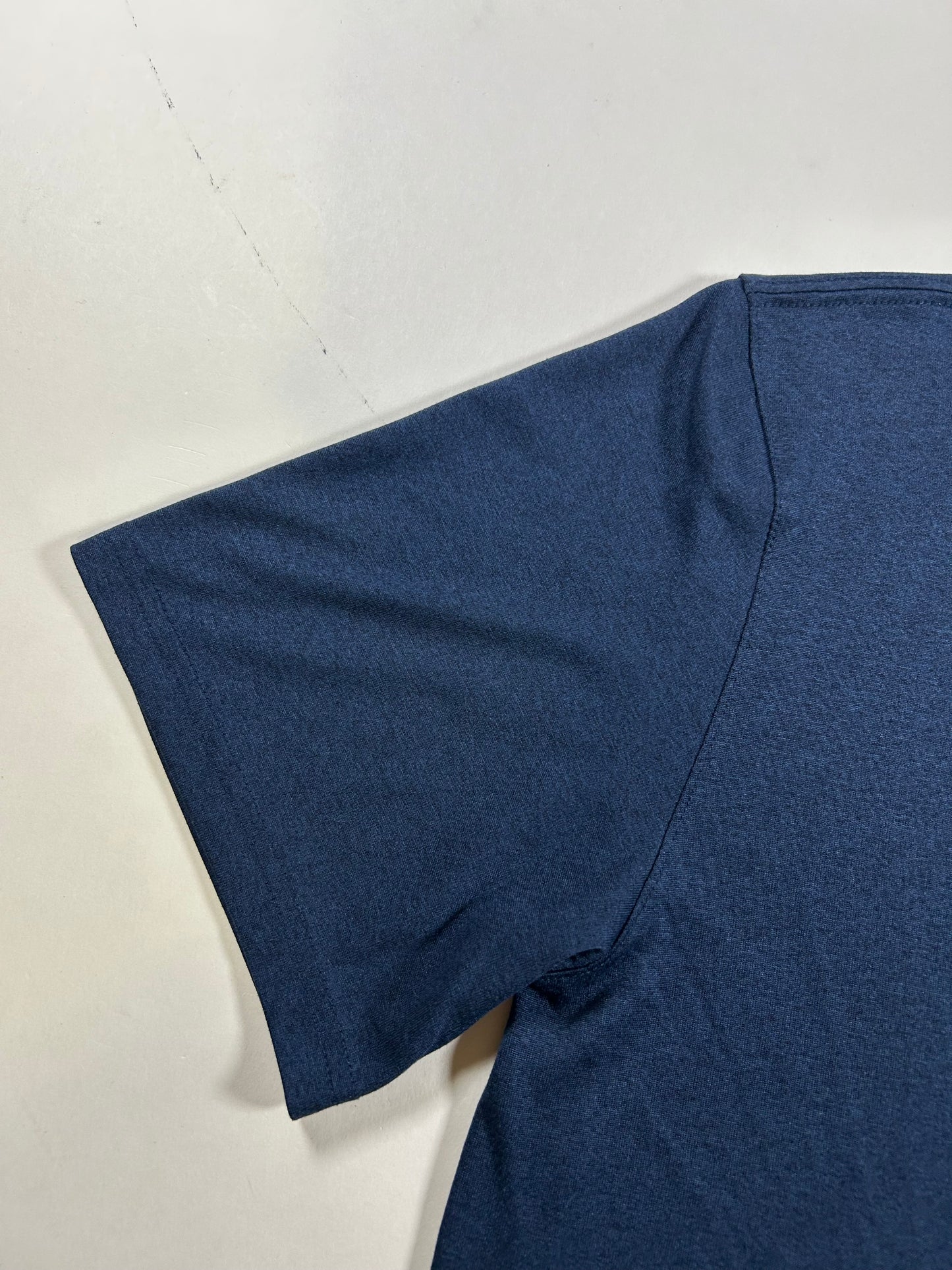 Nike Dri-Fit Team USA Shield Logo Tee Medium 20.25x27.5 Inches Navy