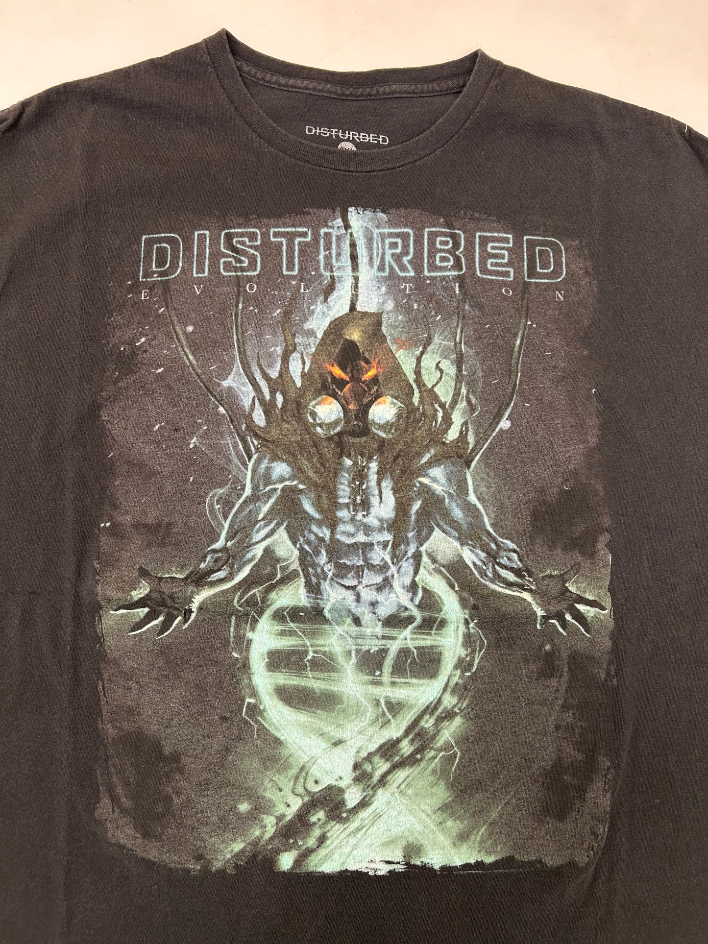 2019 Disturbed Evolution Tour Music Band Tee 2XL/3XL Fit 27.5x31.5 Inches As Is