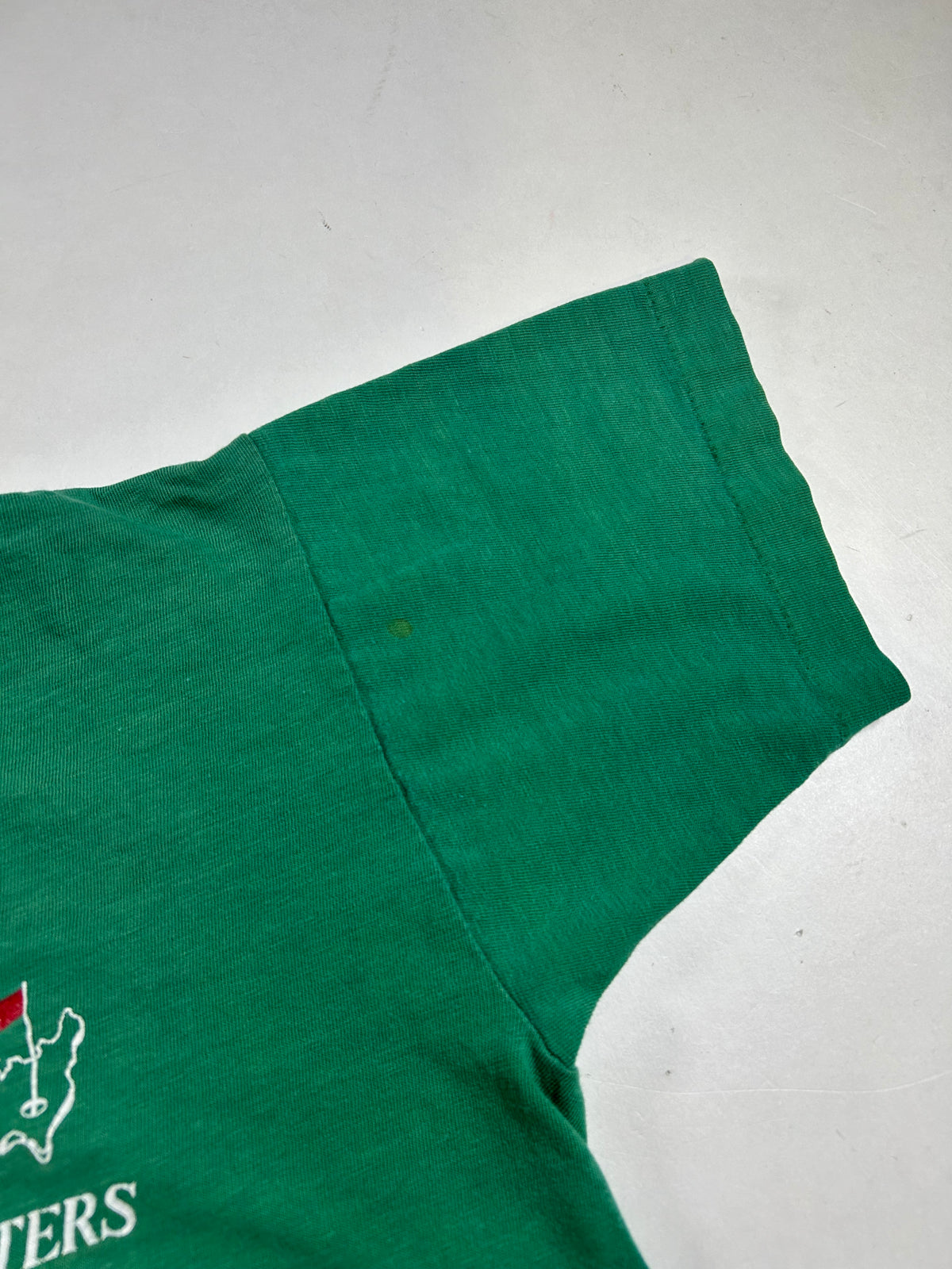 Vintage Masters Golf Champion Blue Bar Tee Distressed USA Single Stitch 16.5x22 Inches