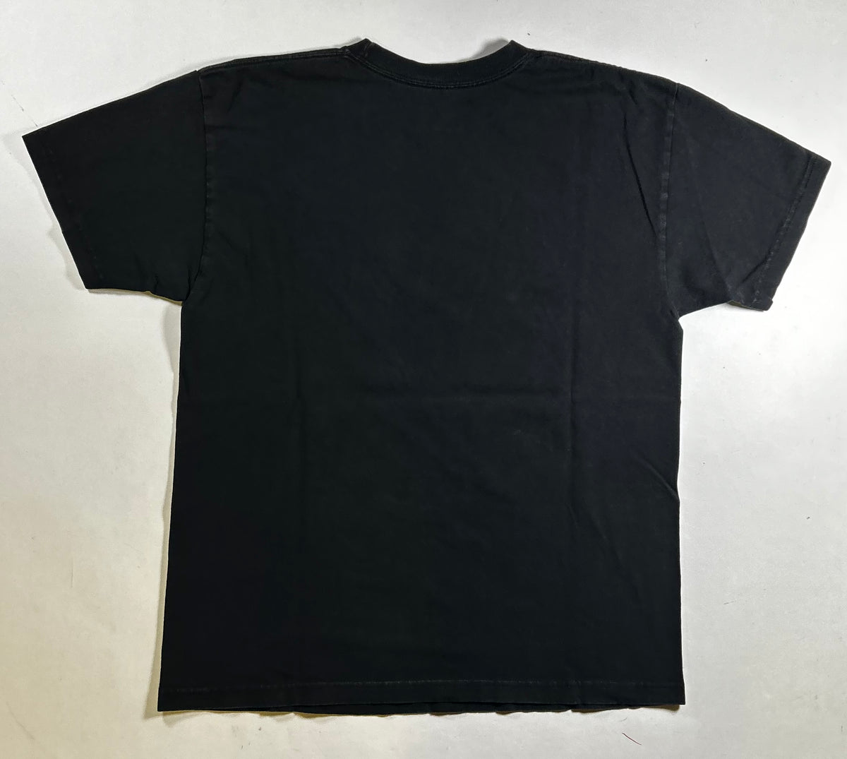 Vintage 2000s Neff Smile Face Skate Tee Large 21.25x28 Inches