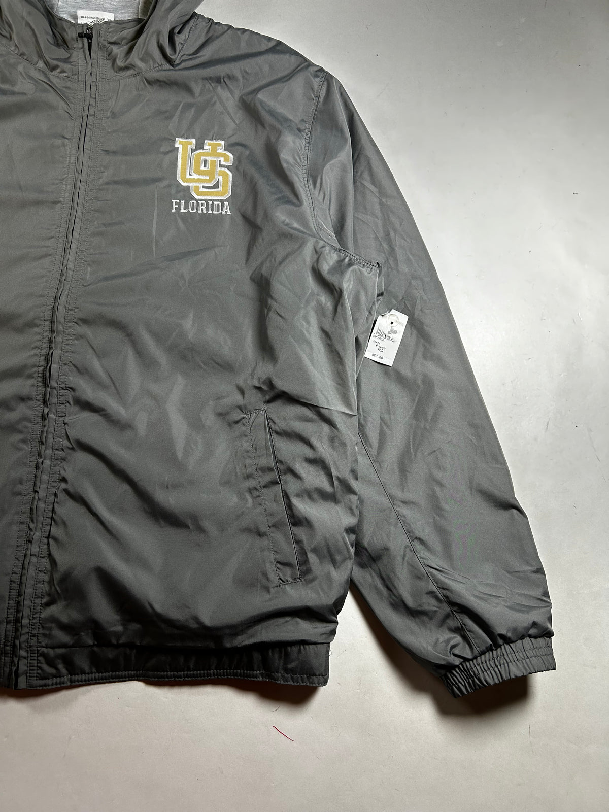 Universal Studios Florida EST. 1990 Zip Up Jacket XL 27.25x28.75 Inches Brand New